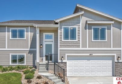 8231 N 175 Street, Bennington, Ne 68007